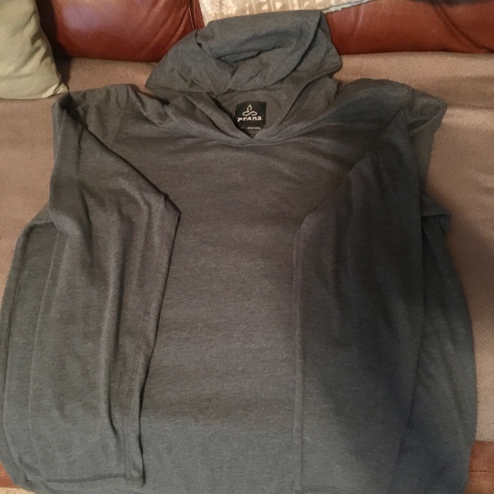 Prana hooded pullover shirt